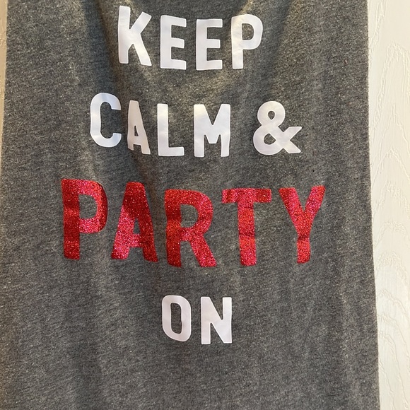 Victoria Secret Tank that Cross Crosses In the Back - Picture 3 of 8